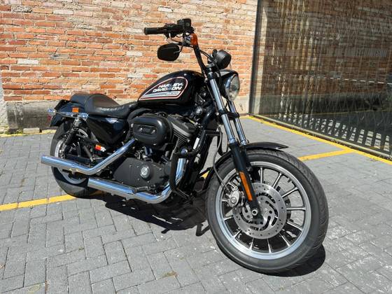 HARLEY-DAVIDSON SPORTSTER XL 883 R HARLEY-DAVIDSON SPORTSTER XL 883 R